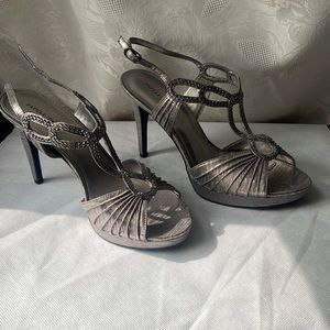 Paperless studio Aubrey gunmetal moire meta high heels